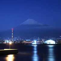 NIKON(ニコン)のレンズ Ai AF Zoom-Nikkor 24-85mm f/2.8-4D IF で撮影