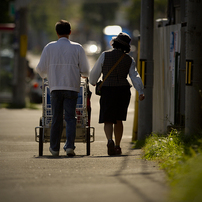 仲小路の人々