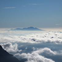 浅間山と雲海