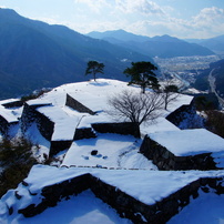 冬の竹田城＆カニフルコース旅