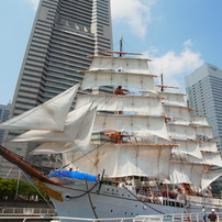 横浜