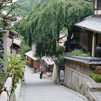 早朝の二年坂