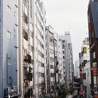 東京