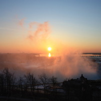 rising sun of niagara falls