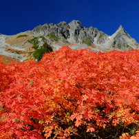 槍・穂高連峰、秋景