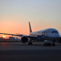 飛行機のある風景