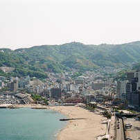 熱海ビーチ