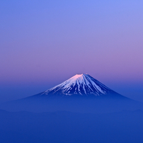 霞に浮かぶ