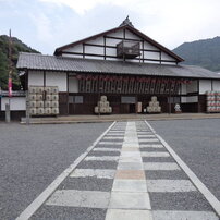 琴平金丸座