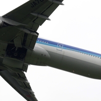 離陸（14）ANA 777-300ER 