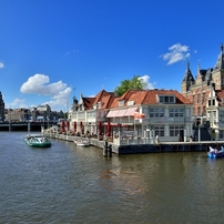 オランダ　アムステルダム中央駅前風景　その２