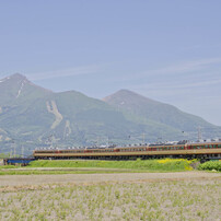 磐梯山と485系