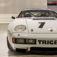 Porsche 928 S Trigema, 1