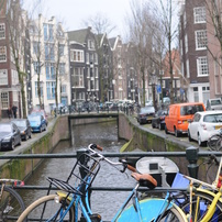 Amsterdam zal zelfs ontspannen en gelukk