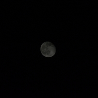 月　17.1