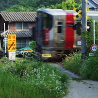 鉄道沿線＿単線の風景
