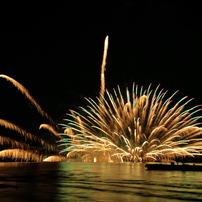 宮島水中花火大会