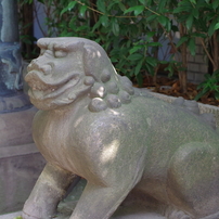 狛犬_亀岡八幡宮