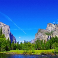 ヨセミテ国立公園 写真集 100年間 Yosemite 洋書 ヨセミテ国立公園 - 世界の絶景特集 | hisgo.com