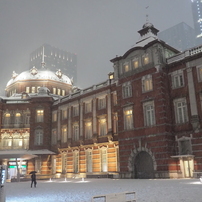 雪の日の東京駅や日本橋