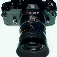 NIKON EM