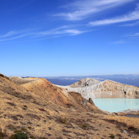 草津白根山 湯釜