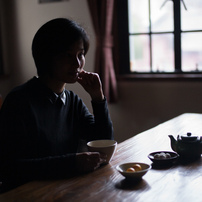 茉莉花茶の香り聴く