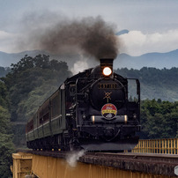 LEICA(ライカ)のレンズ APO-TELYT-R 280mm F/4 で撮影した写真(画像