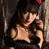 中井静華