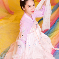 志築杏里