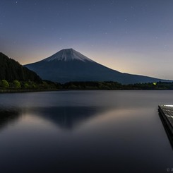 月夜の田貫湖