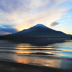 或る日の山中湖で　1