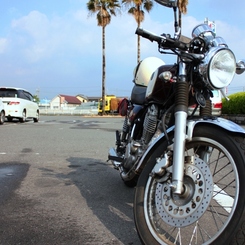 愛車SR400