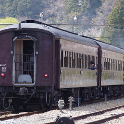 三峰口駅到着(ノーマル)