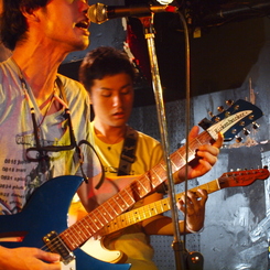 P8185825