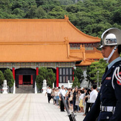 忠烈祠の衛兵交代