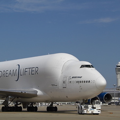 DREAM LIFTER