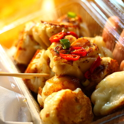 台湾　焼き小籠包