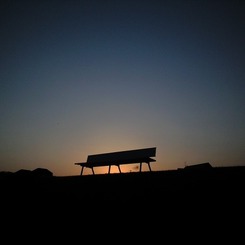 夕暮れベンチ