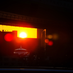 落下する夕方