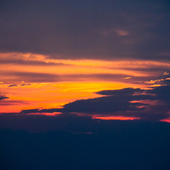 朝焼けの雲