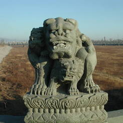 中国　盧溝橋の欄干