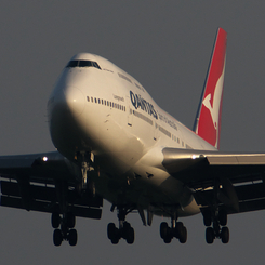 QANTAS 747-400　