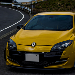 Renault Megane RS (ABA-DZF4R)