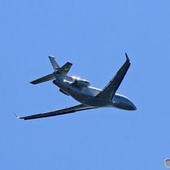 DEER JET首都航空 Dassault Falcon 7X B-8202