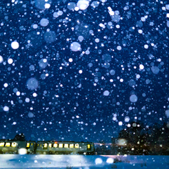 春待ち雪
