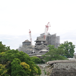 熊本城、復興中