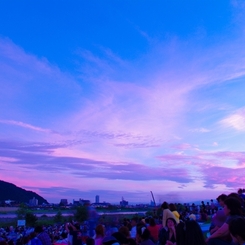 花火の前の夕焼け