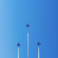 ブルーインパルス