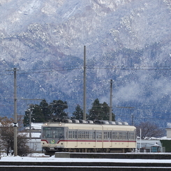 雪を走る